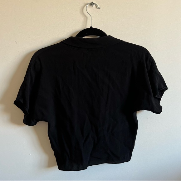 Wilfred Free collared two button crop top - Picture 6 of 9